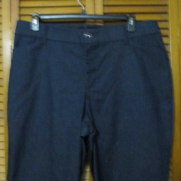 Lee jeans dark blue with stretch, mid rise, regular fit like new size 18W Long - Picture 4 of 8